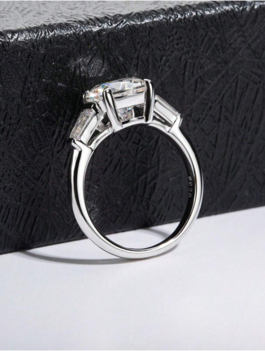 Moissanit Forlovelses Ring | Sterlingsølv med 3 Sten