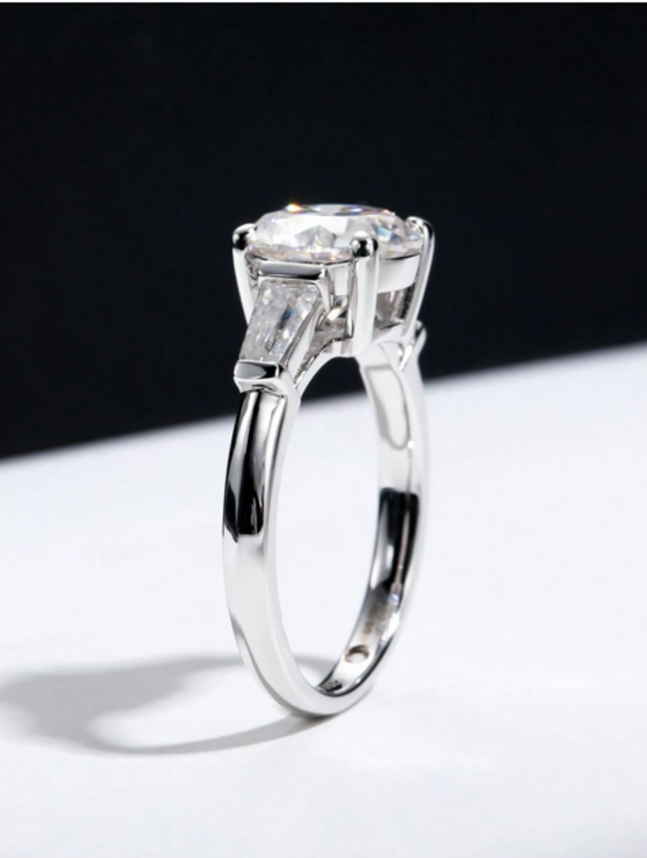 Moissanit Forlovelses Ring | Sterlingsølv med 3 Sten