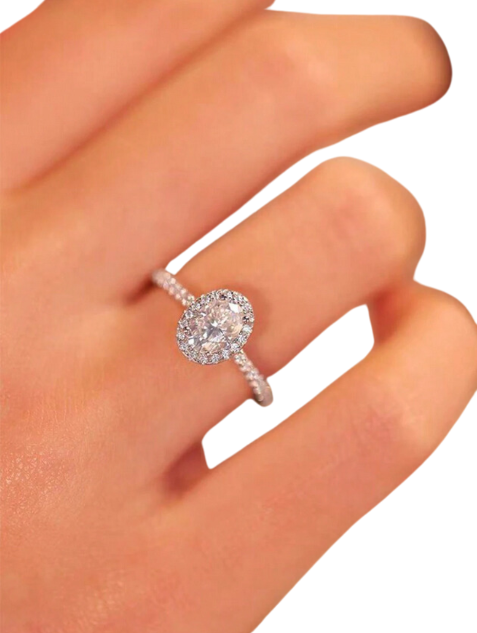 Oval Moissanit Halo Ring | S925 Sterling Sølv