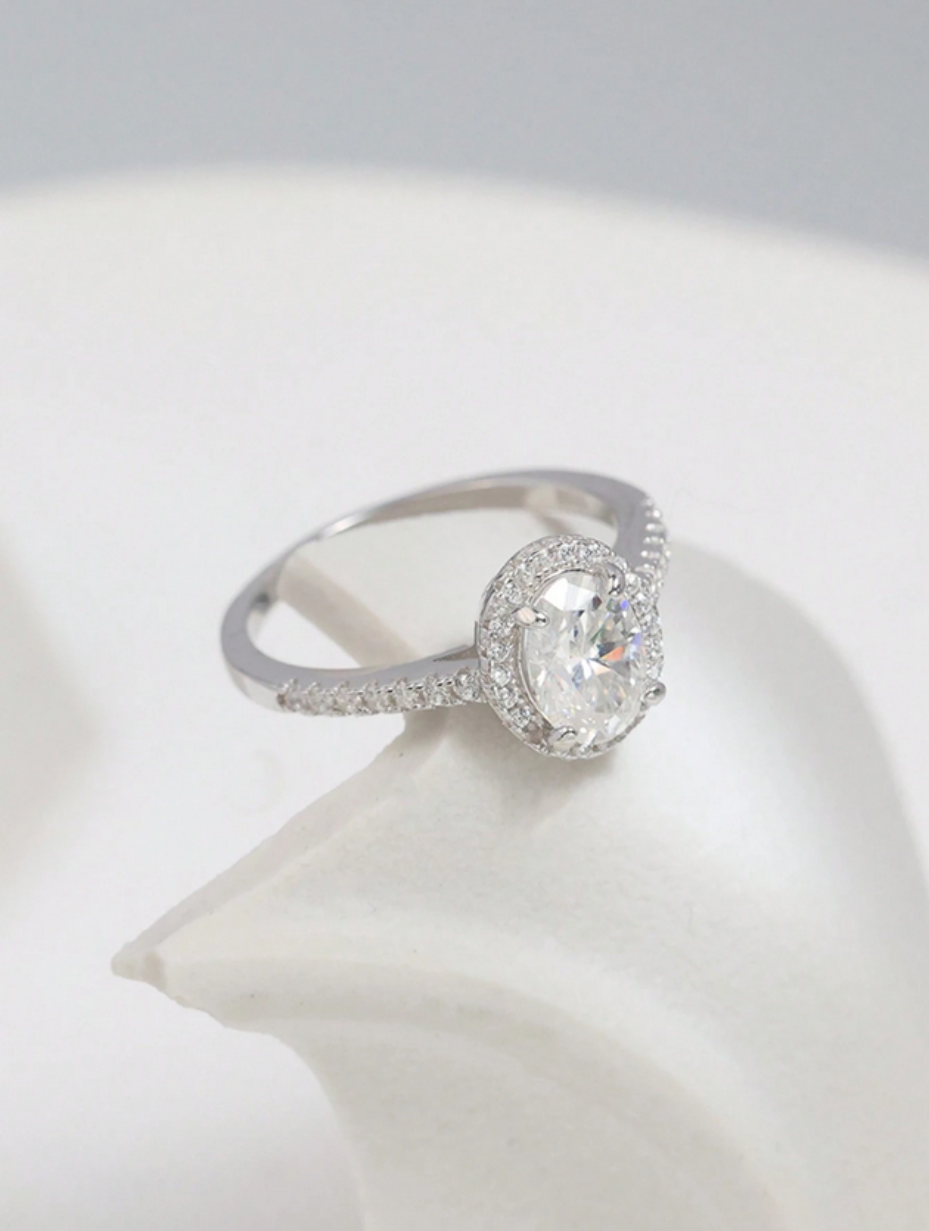 Oval Moissanit Halo Ring | S925 Sterling Sølv