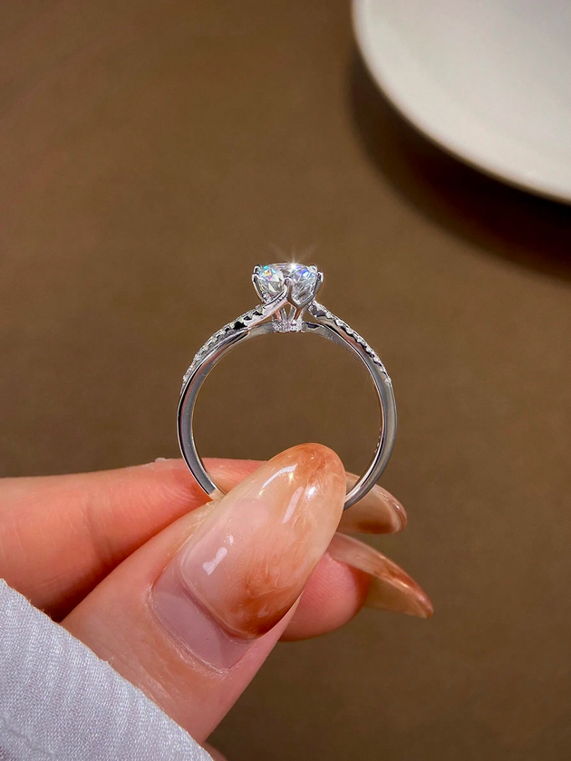 Luksuriøs Snoet Moissanit Ring | S925 Sterlingsølv Modesmykker