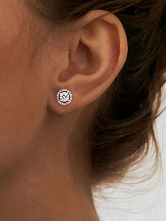 S925 Sterling Silver Moissanite Round Stud Earrings | Timeless Luxury