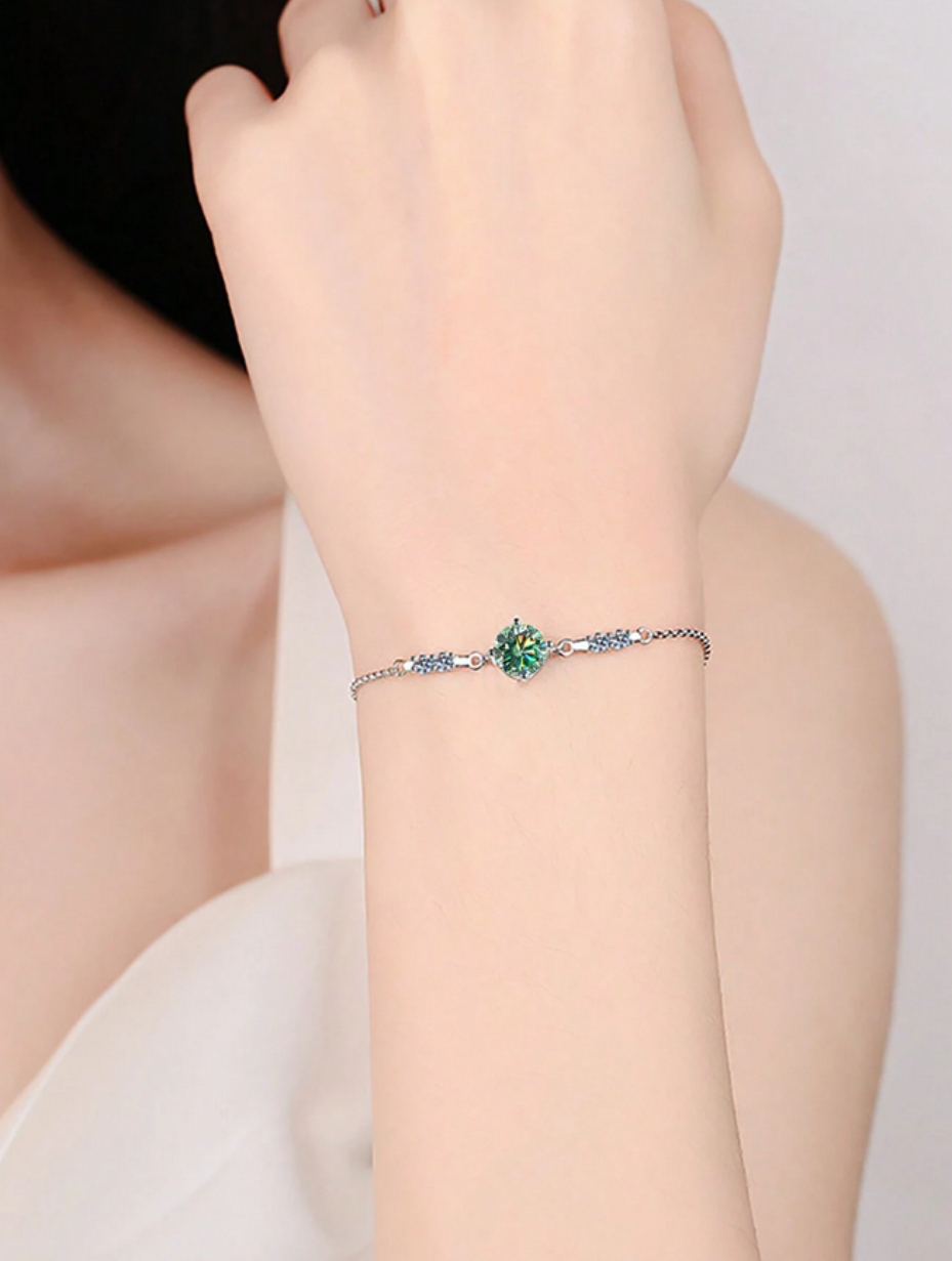 Emerald Elegance Moissanite Bracelet | Versatile S925 Sterling Silver