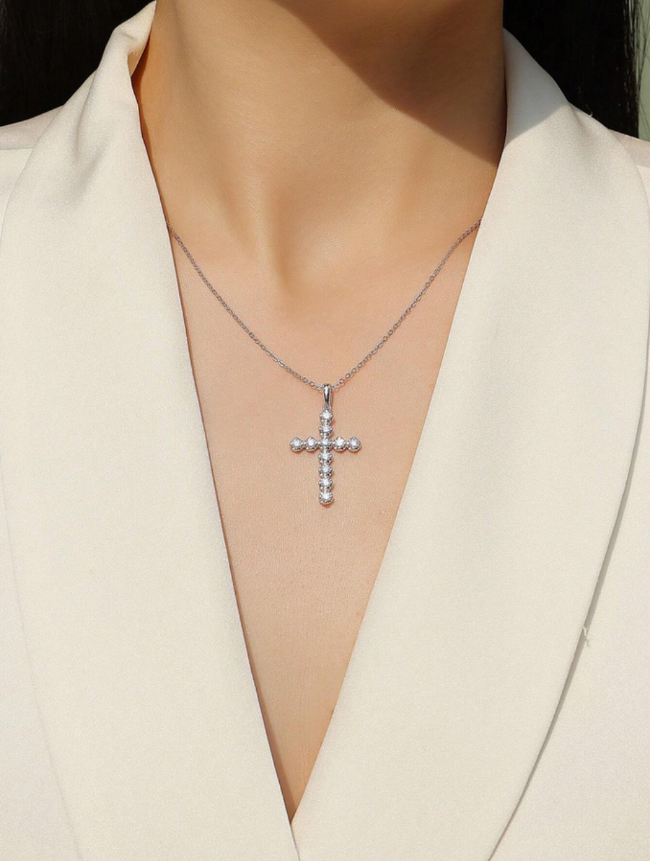 Eternal Cross Moissanite Necklace | S925 Silver Chain