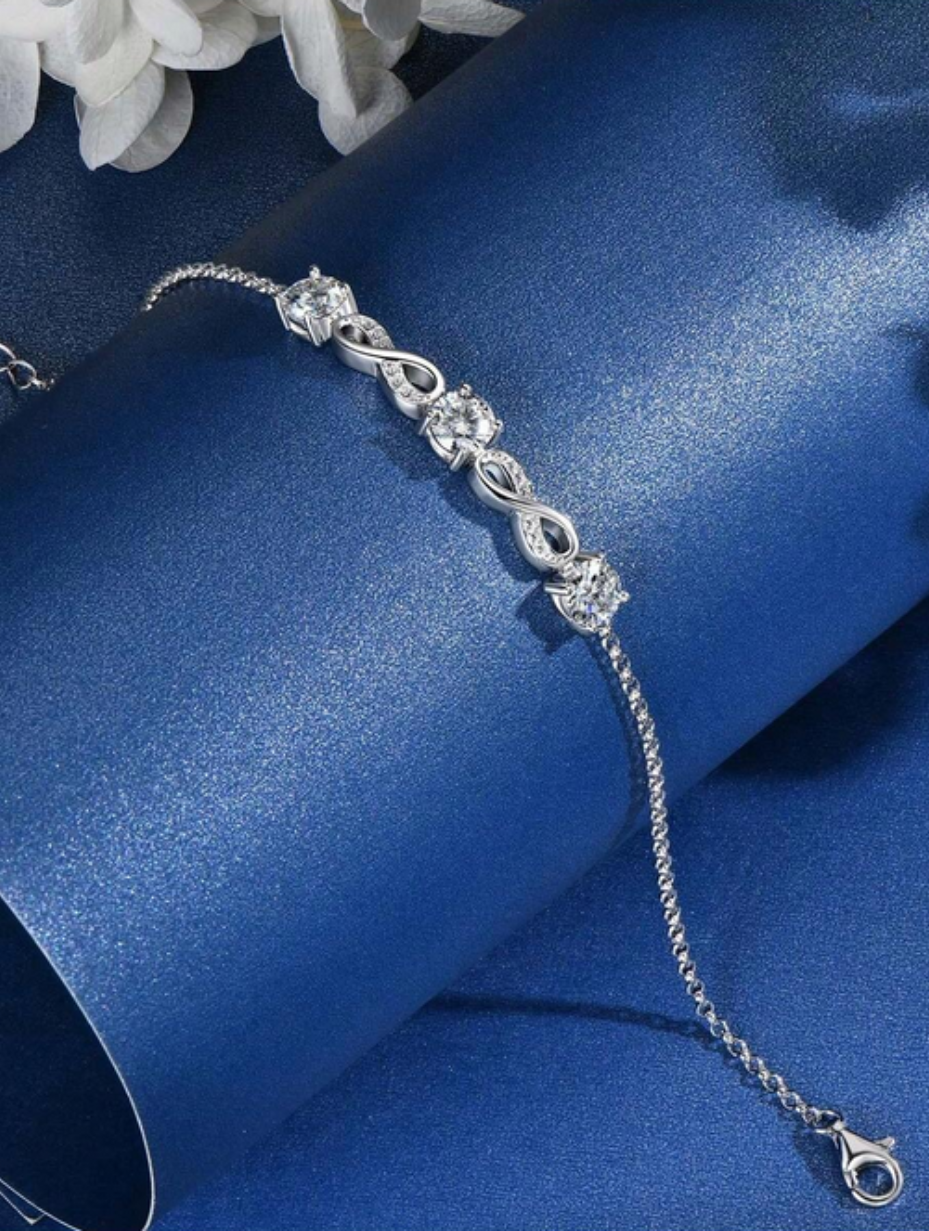 Twist Bow Moissanite Bracelet | Elegant S925 Sterling Silver