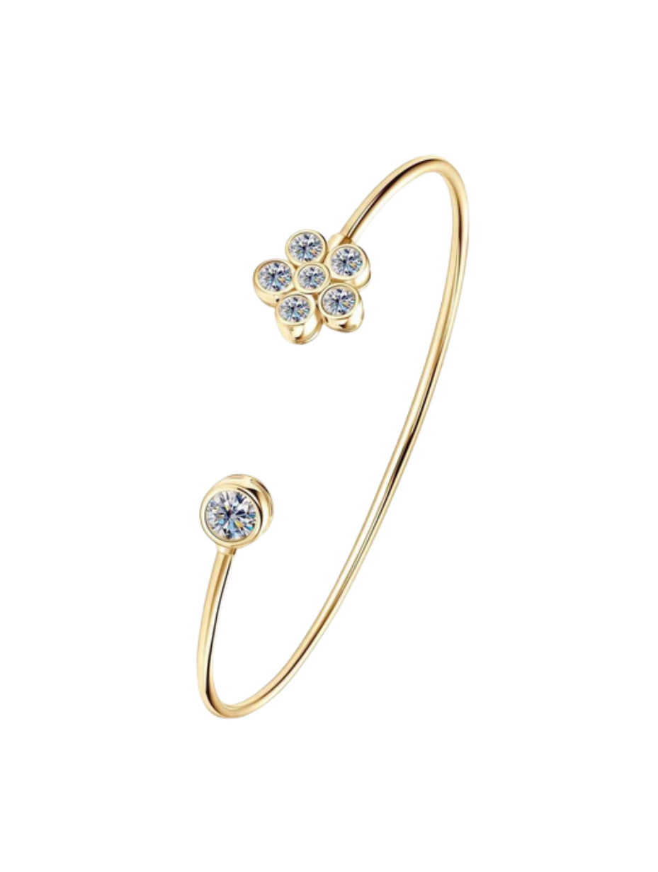 Moissanite Flower Bangle – A Perfect Gift for Any Occasion