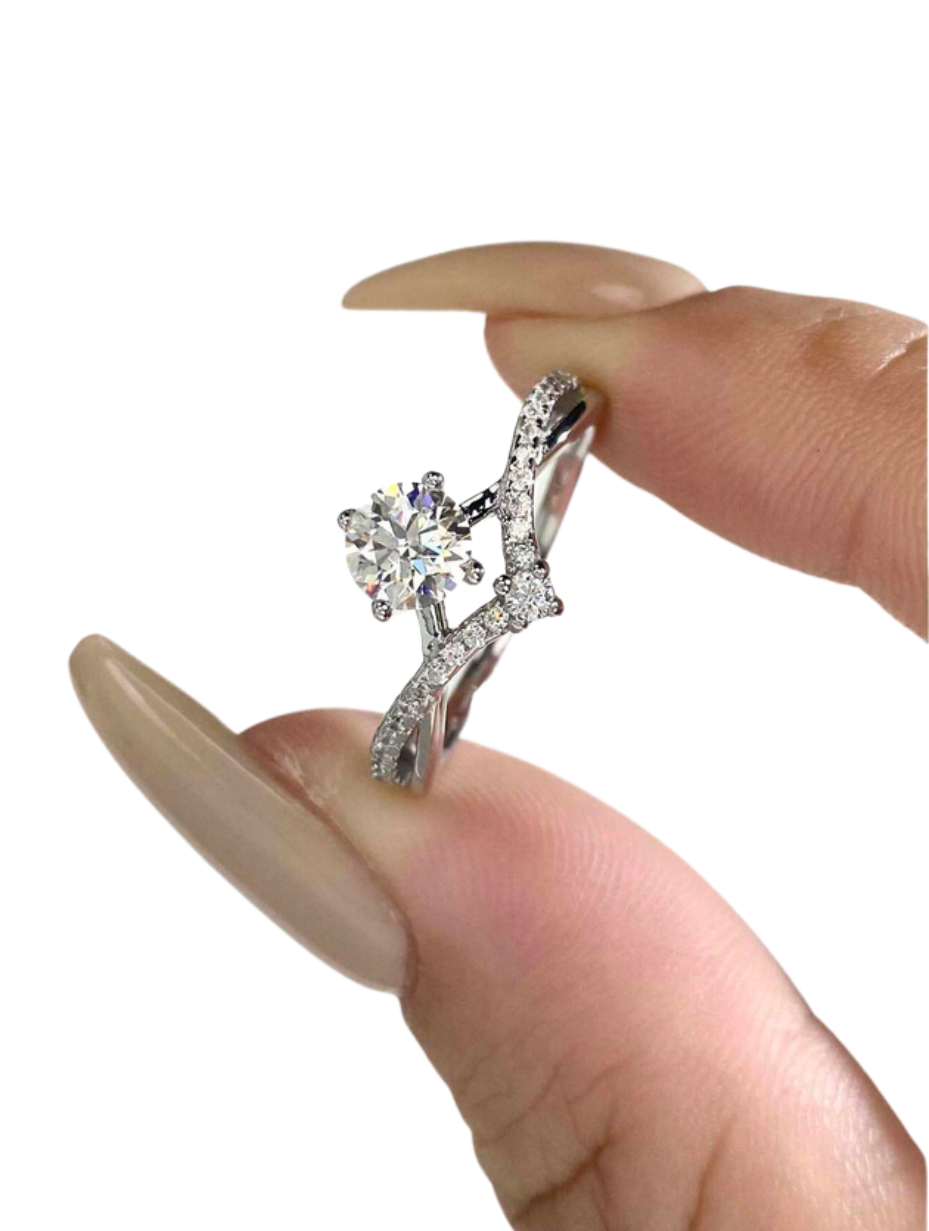 Round Moissanite Promise Ring | S925 Sterling Silver