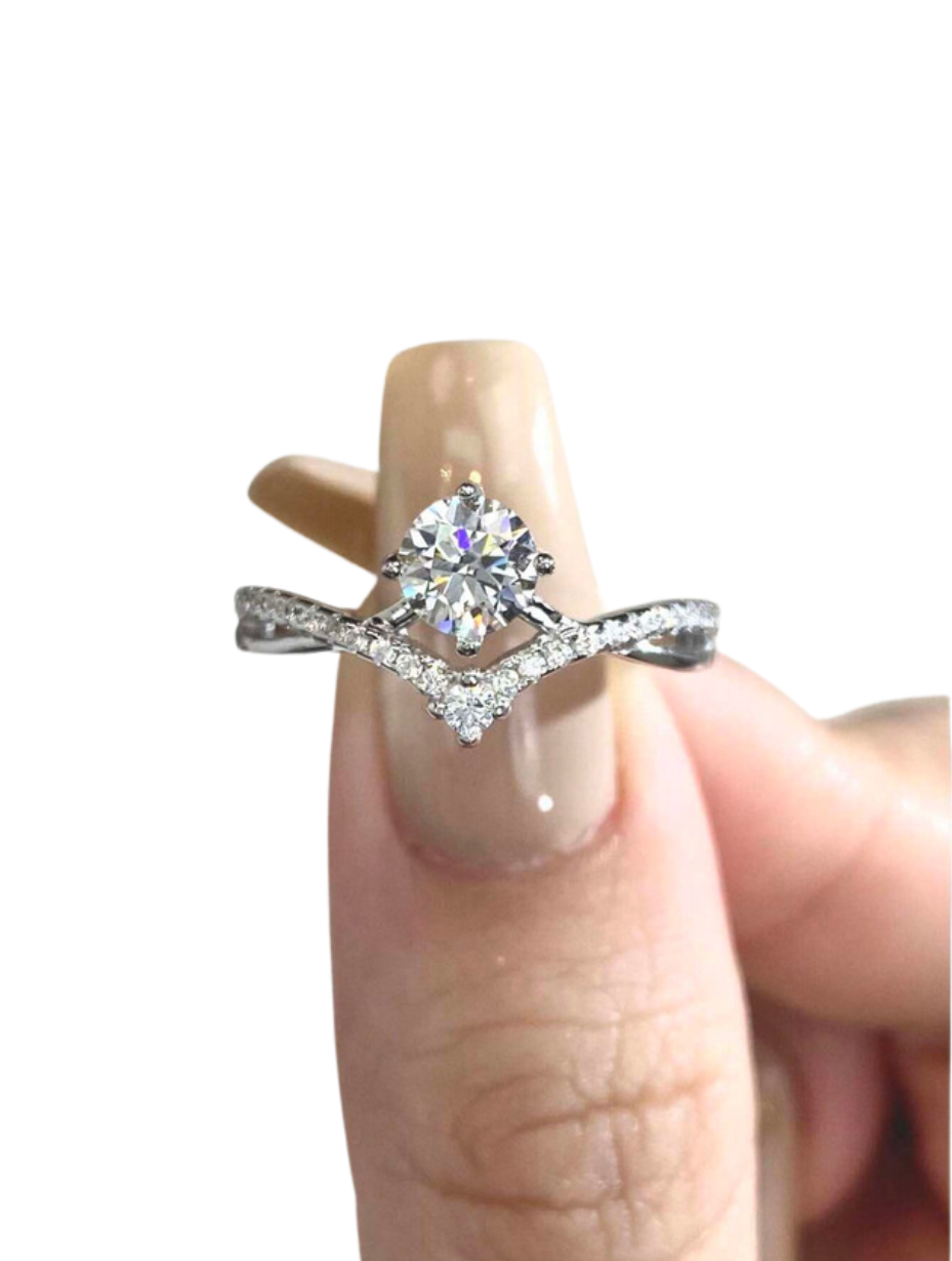 Round Moissanite Promise Ring | S925 Sterling Silver