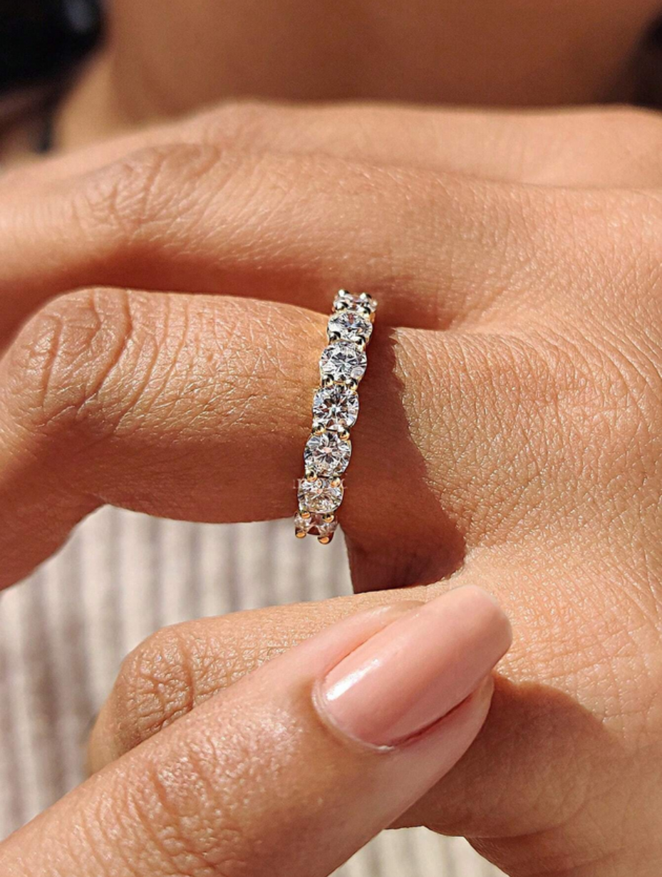 Seven-Stone Moissanite Eternity Ring | S925 Sterling Silver Luxury Jewelry