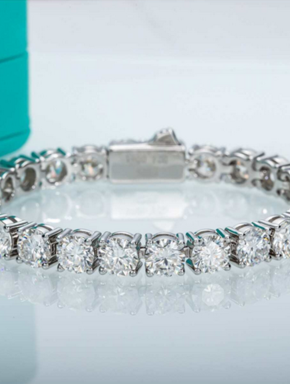 Eternal Radiance Moissanite Tennis Bracelet | S925 Sterling Silver