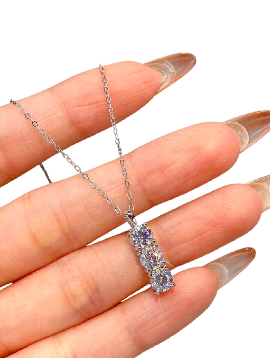 Luxury Moissanite Three-Diamond Necklace | S925 Silver