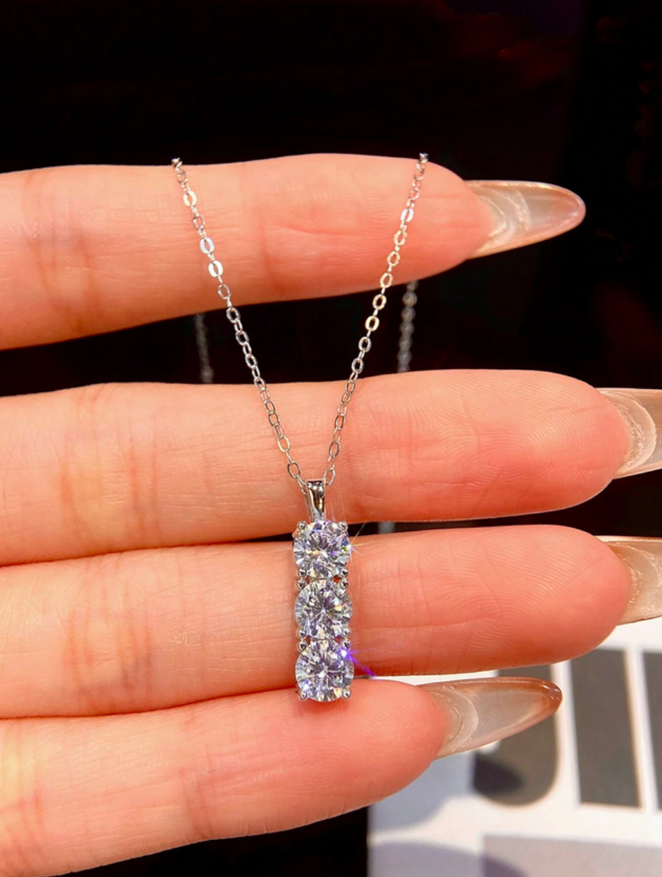 Luxury Moissanite Three-Diamond Necklace | S925 Silver