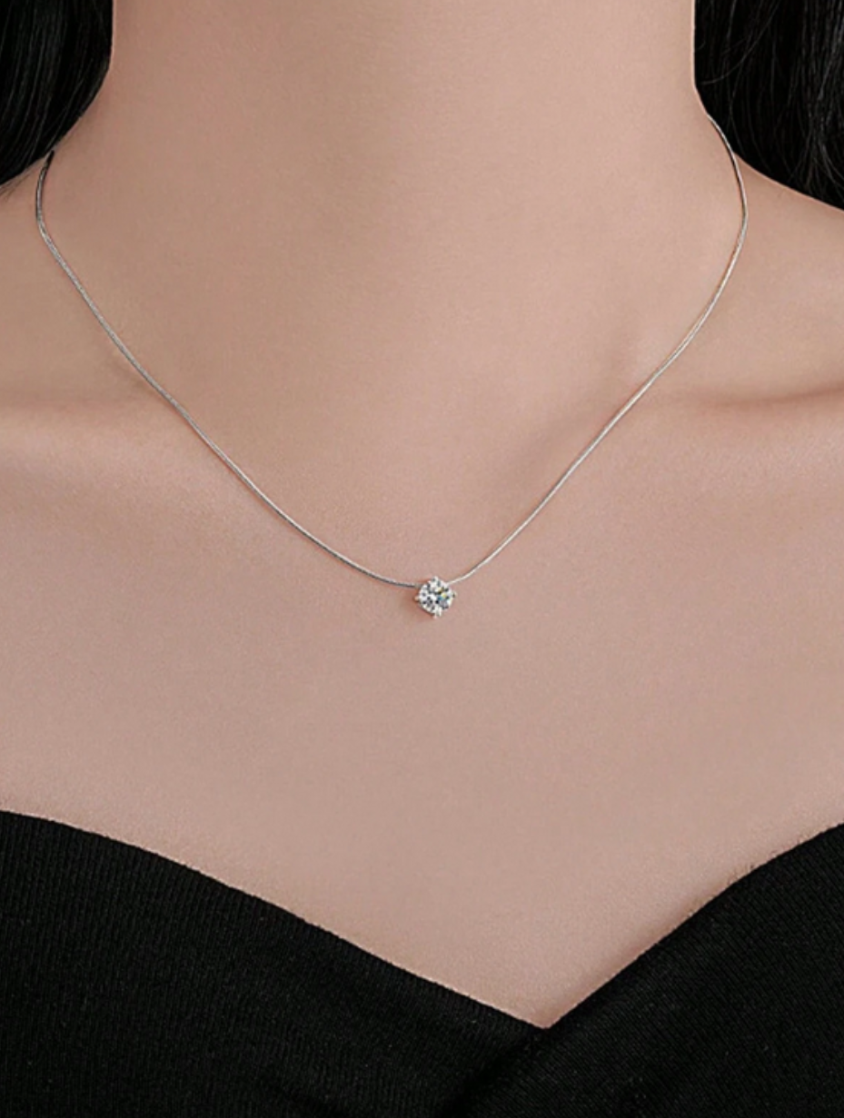 S925 Silver Moissanite Necklace | Fashionable Pendant