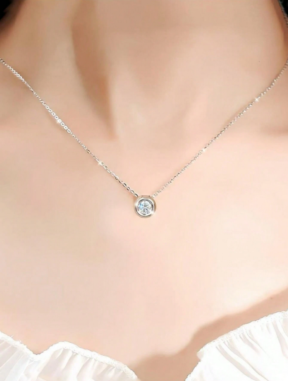 Moissanite Pendant Necklace | Sterling Silver