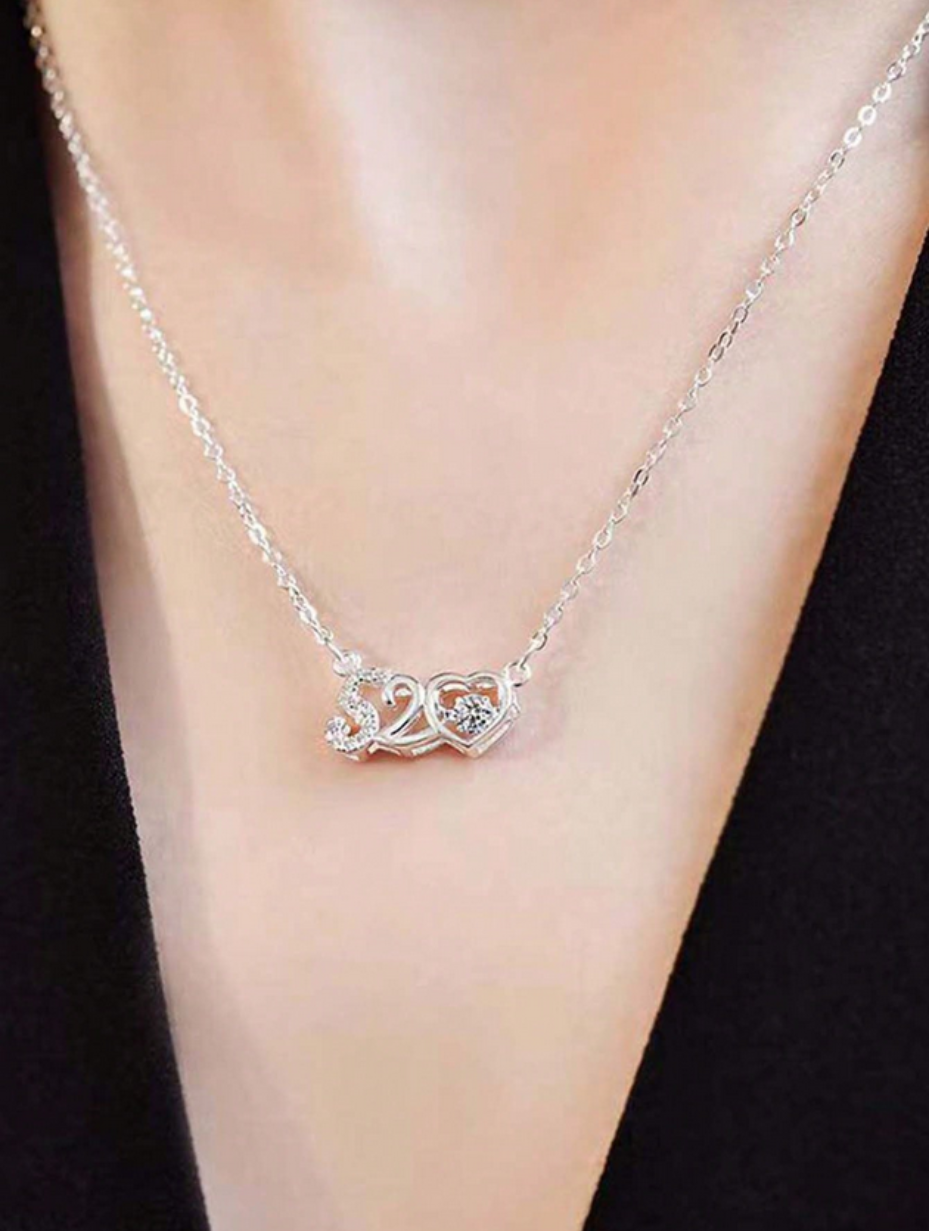 Dynamic Moissanite Necklace | Unique Design