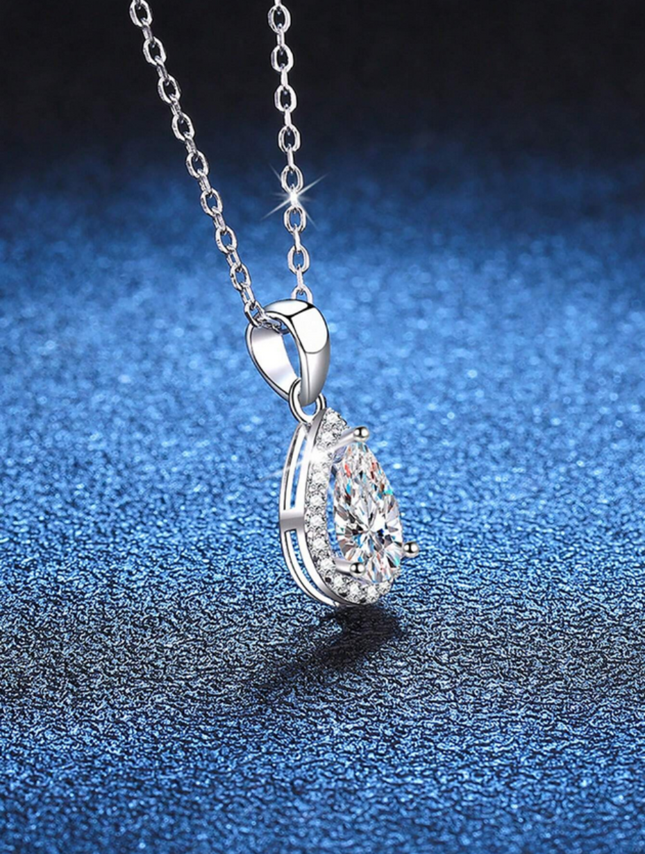 Luxury Moissanite Necklace | Elegant Design