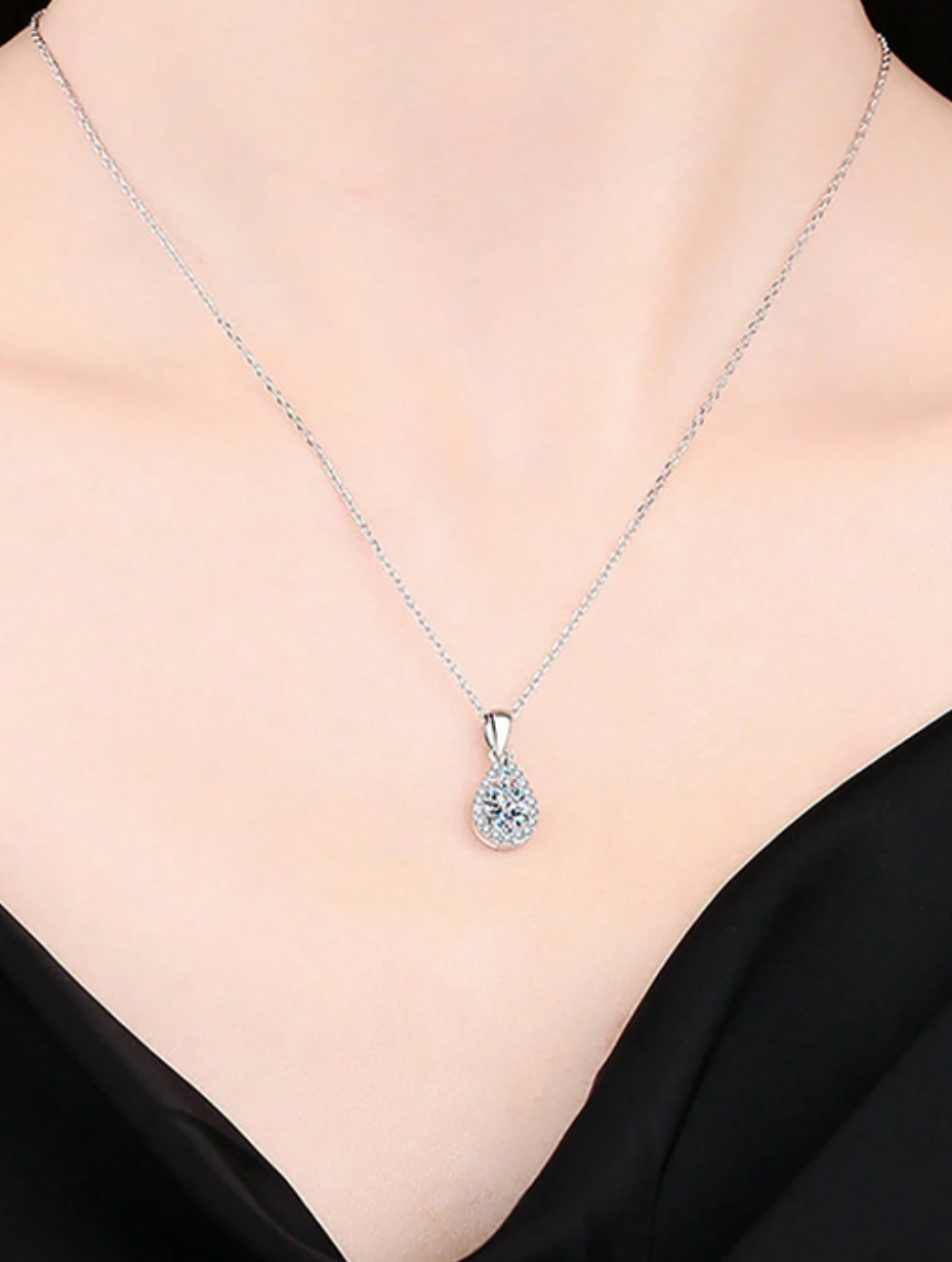 Luxury Moissanite Necklace | Elegant Design