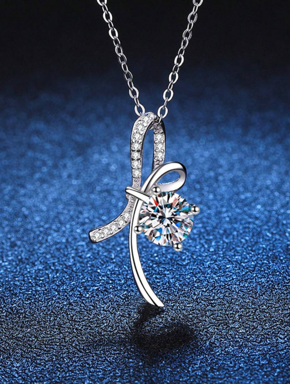 Luxurious Moissanite Pendant Necklace | Timeless Design