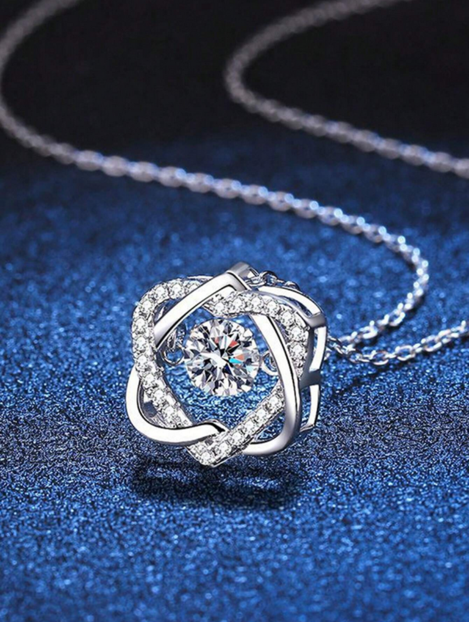 Exquisite Moissanite Star Necklace | Sparkling Design