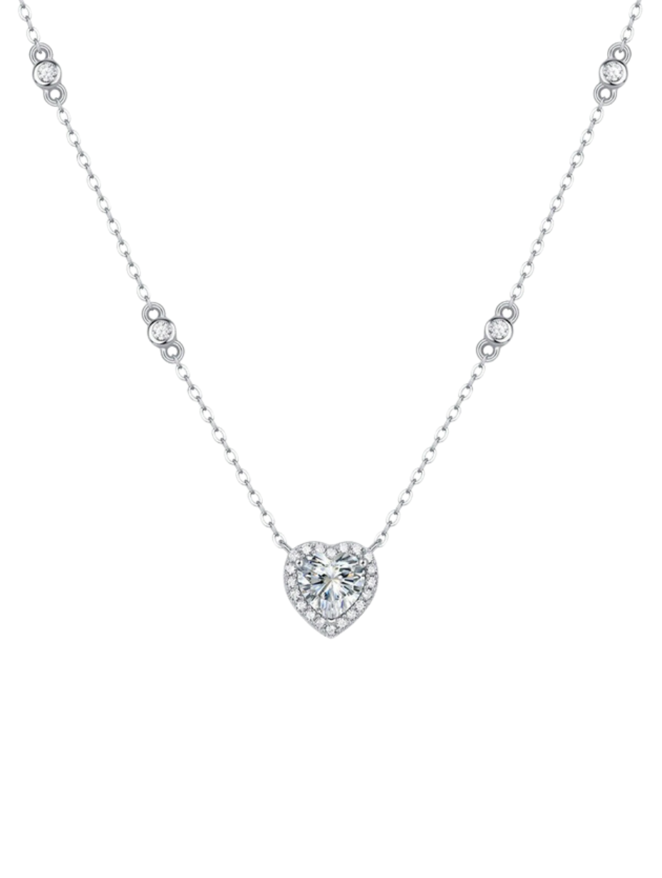 Moissanite Pendant Necklace | Elegant Gift for Her