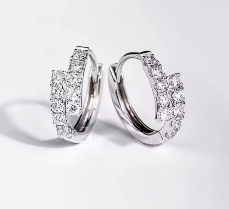 Elegante zirkonia creoløreringe til kvinder|Perfekte som feminine accessories til hverdagsbrug.